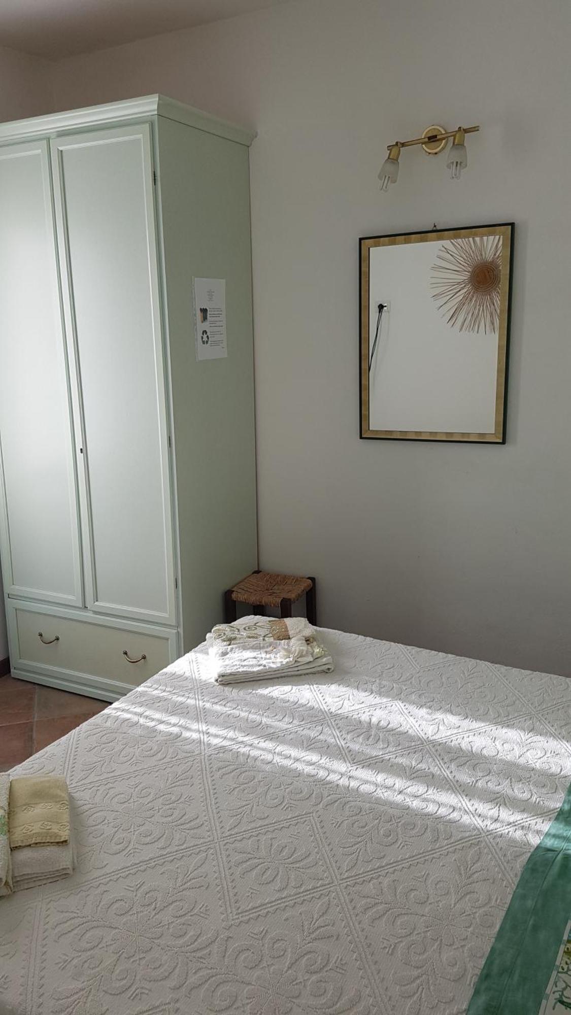 B&B Guest House Il Porto Vecchio Стинтино Стая снимка