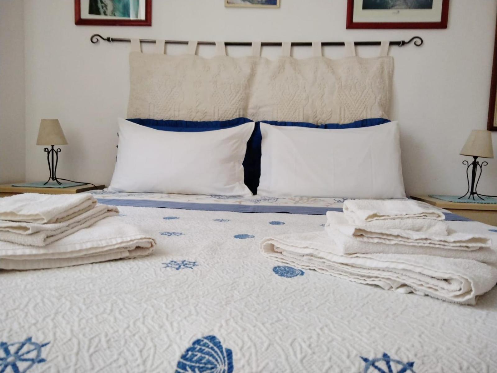 B&B Guest House Il Porto Vecchio Стинтино Екстериор снимка