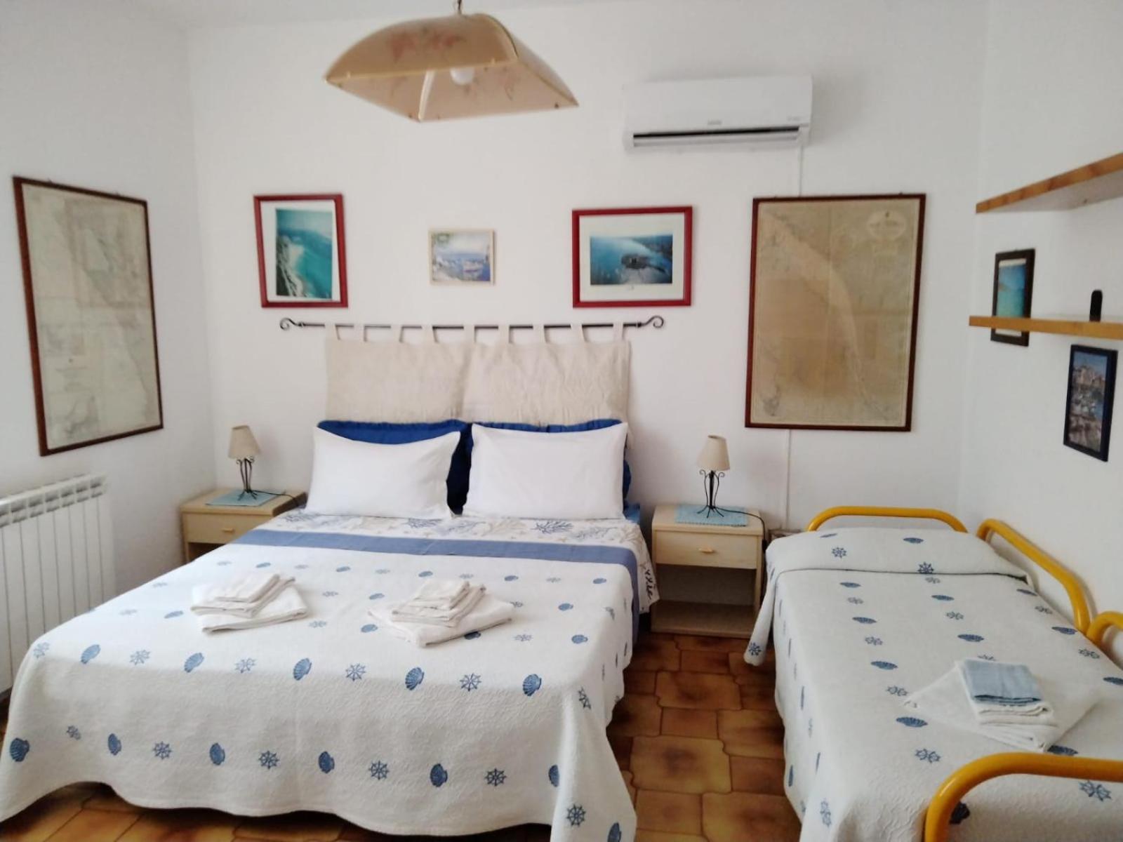B&B Guest House Il Porto Vecchio Стинтино Екстериор снимка